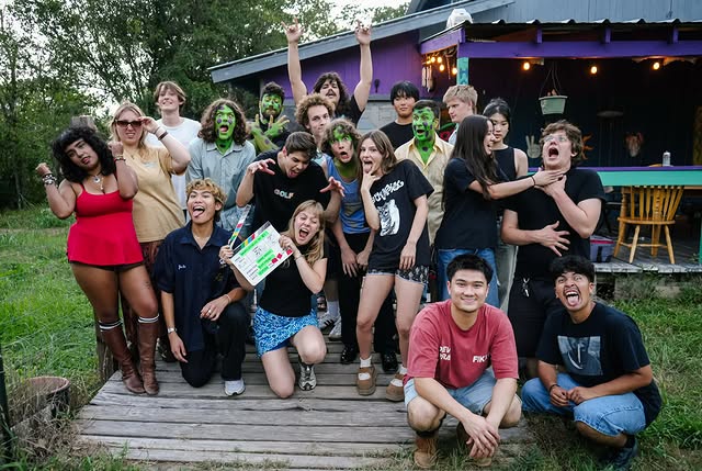 SHWING and friends on a video shoot